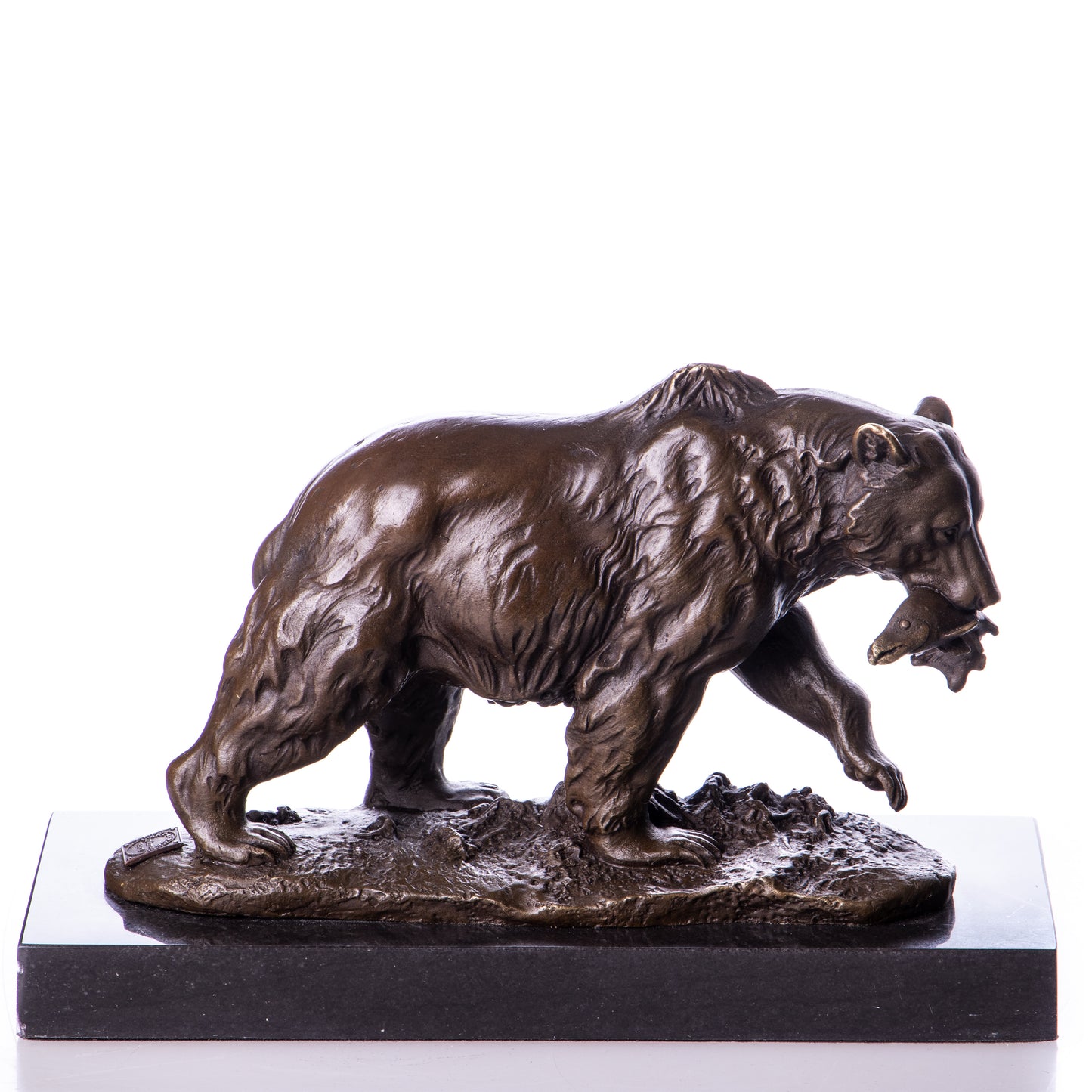 Statue en Bronze Ours au poisson
