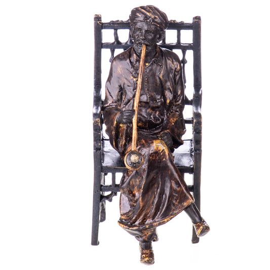 Statue en Bronze Arabe qui fume assis