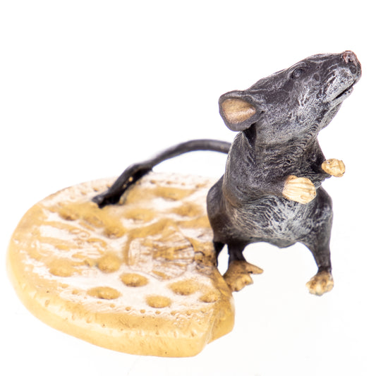 Statue en Bronze Souris au Biscuit