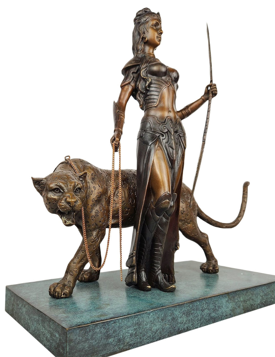 Statue en bronze Guerrière Amazone Diane et son Léopard